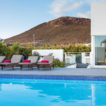 Deluxe Iii Playa Blanca (Lanzarote)