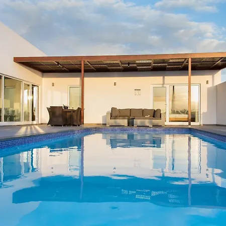 Deluxe Iii Villa Playa Blanca (Lanzarote)